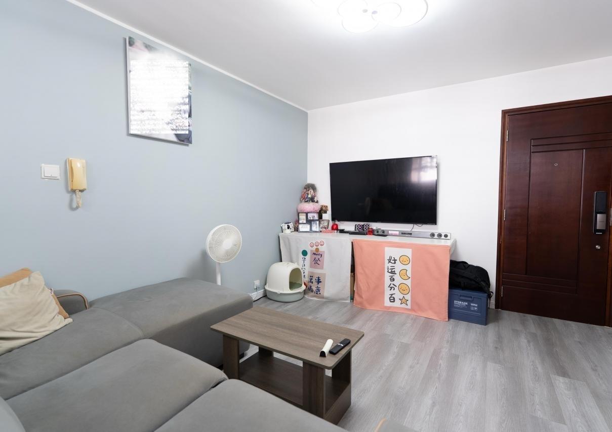 單位裝修簡約實用,予人舒服感覺。