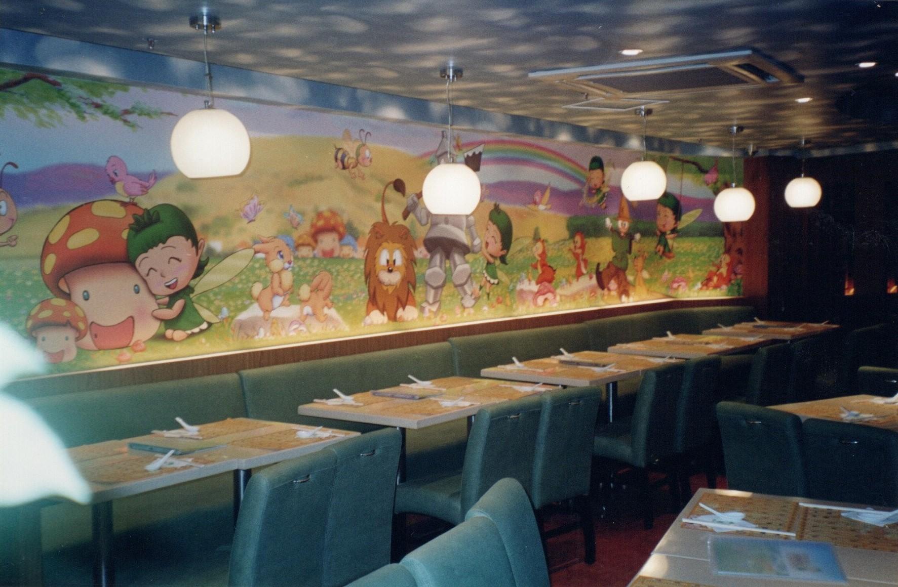 綠野仙踪高峰期全港共有七間分店。(被訪者提供照片)