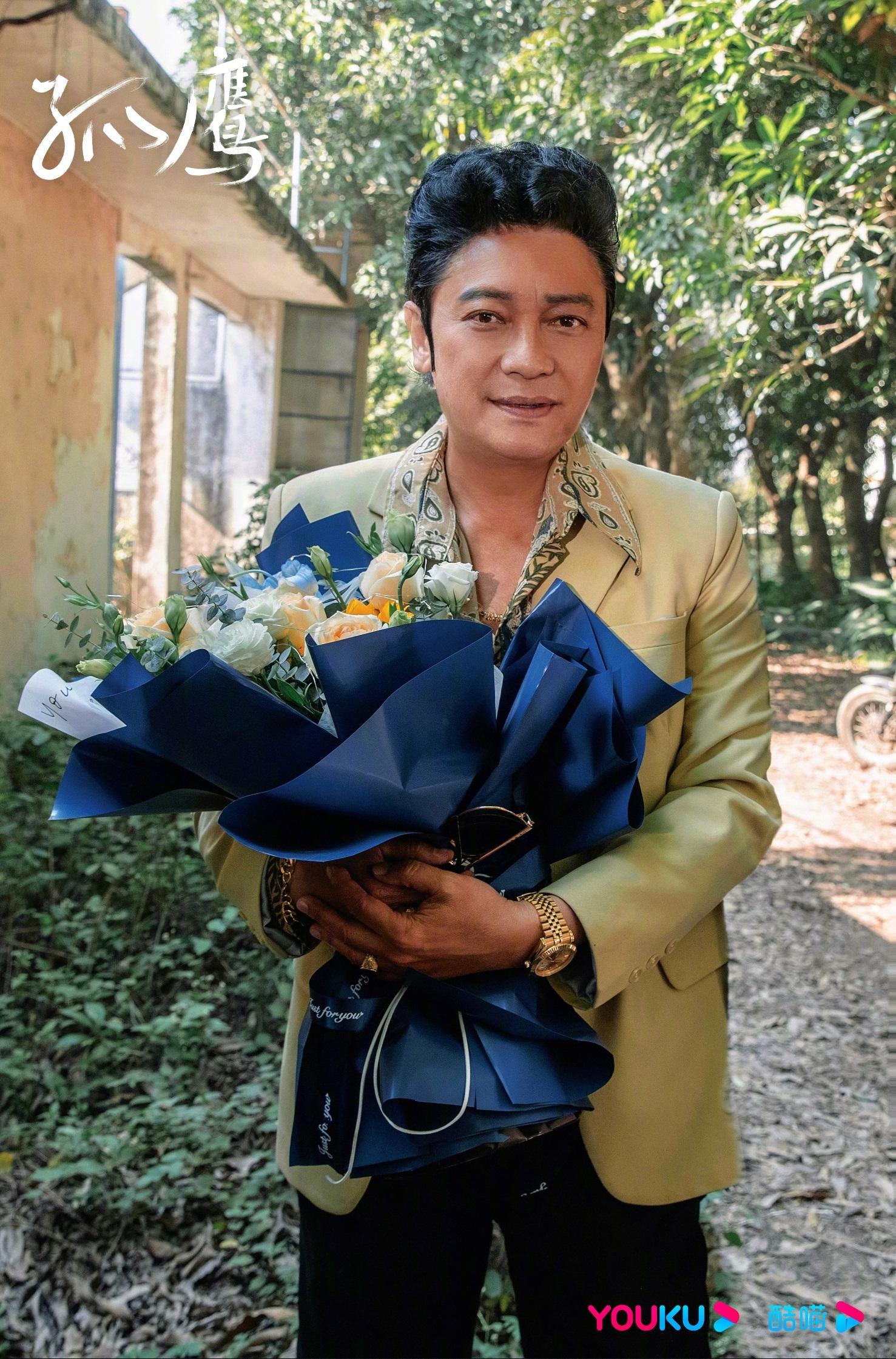 羅嘉良近年主力在內地工作,以及展開巡迴演唱會。