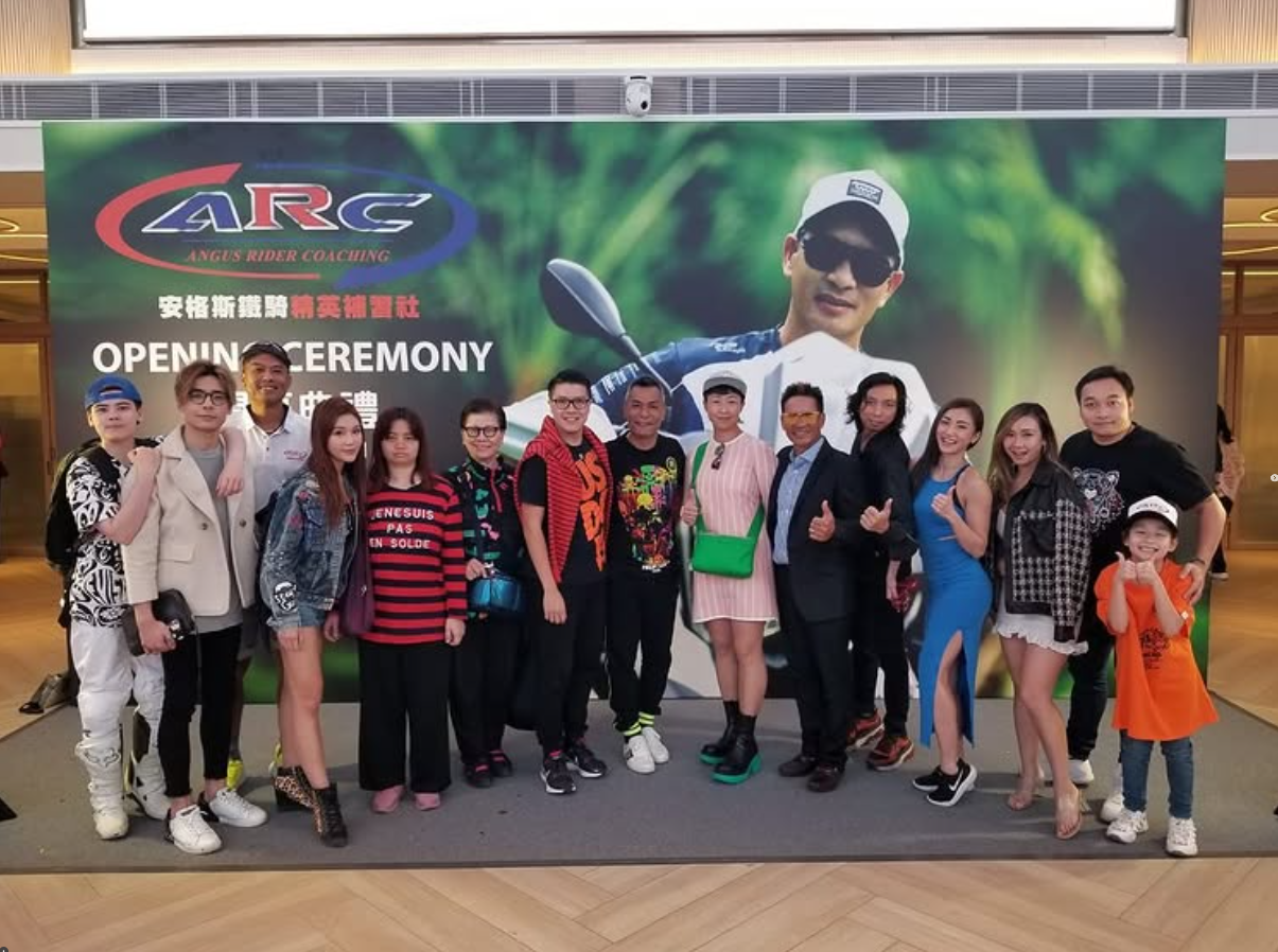 IG除見到Aden父親翟浩琛外,亦發現薛影儀身影。