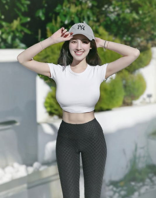 Hedy 海兒(IG:hedy_hoiyi)