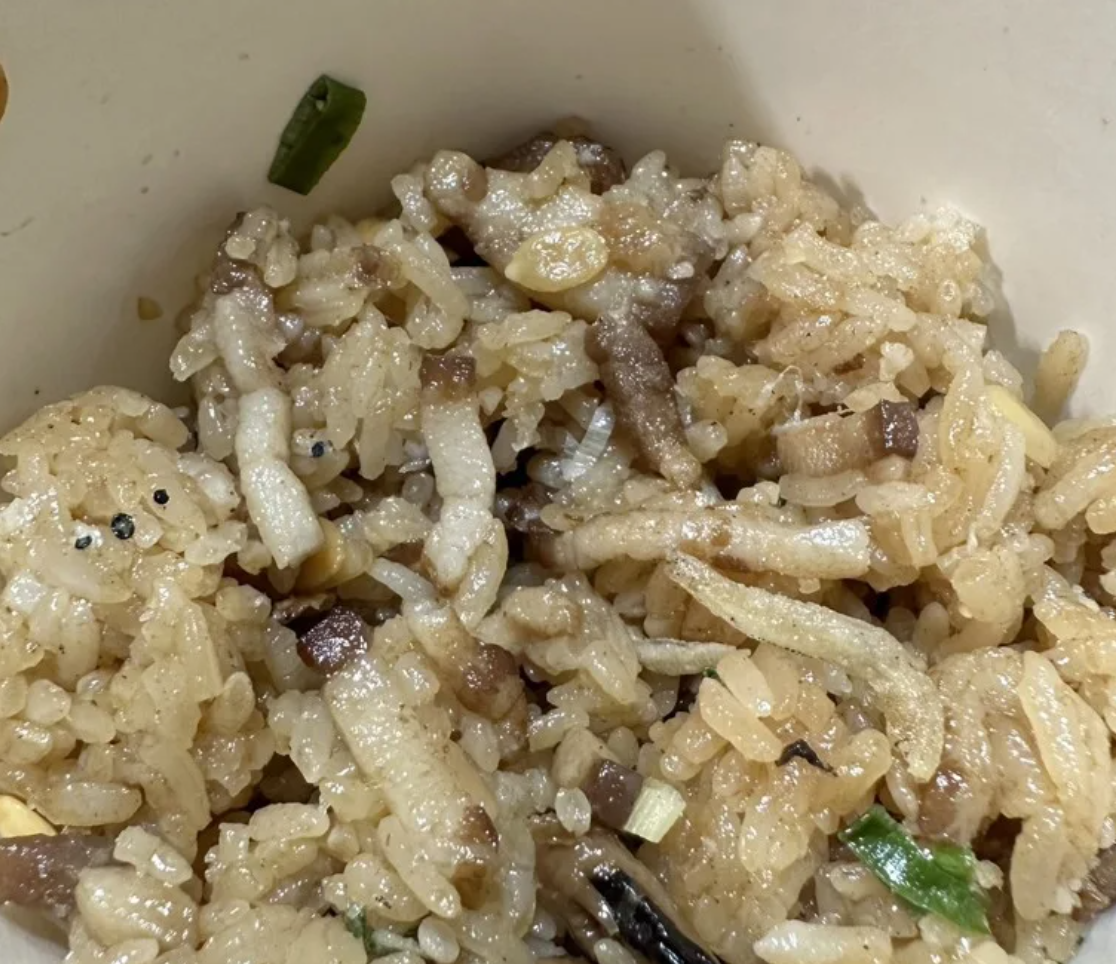 台灣新竹市一對新人上月在5星級的新竹國賓飯店舉辦婚宴,新郎身為穆斯林,半年前和飯店訂約時特別告知「菜餚絕對不可含有任何豬肉」,未料婚宴當天的米糕竟參雜豬肉,讓許多穆斯林賓客「犯禁」。(網上圖片)