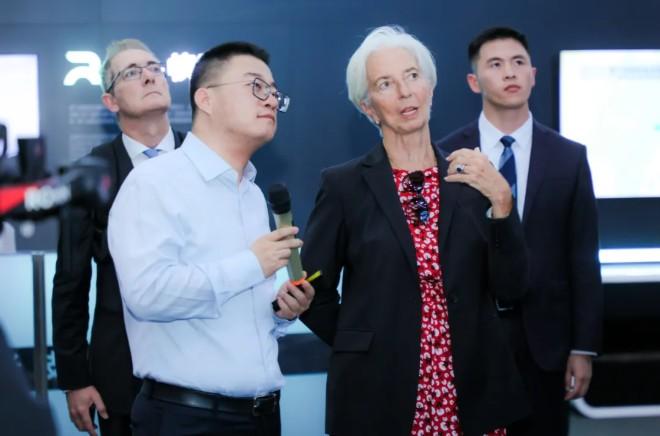 拉加德早前造訪百度Apollo Park