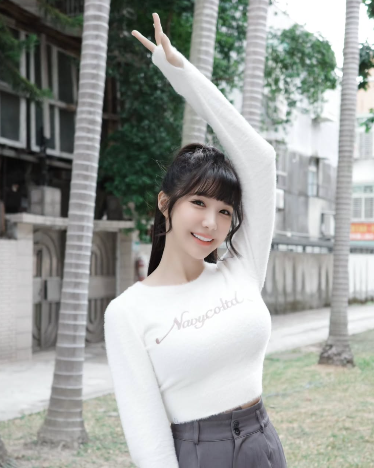 筠熹(IG@yuhi_0927)