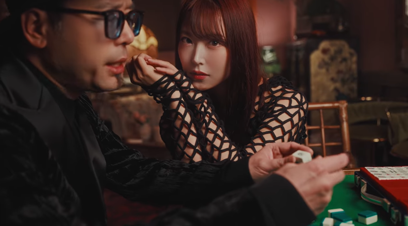 白間美瑠為James Ting組成限定女團「三日月節拍」。