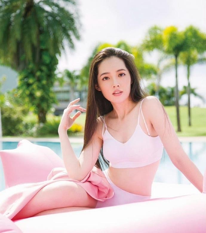 兩孩之母郭碧婷,身材仍然keep到。(網上圖片)