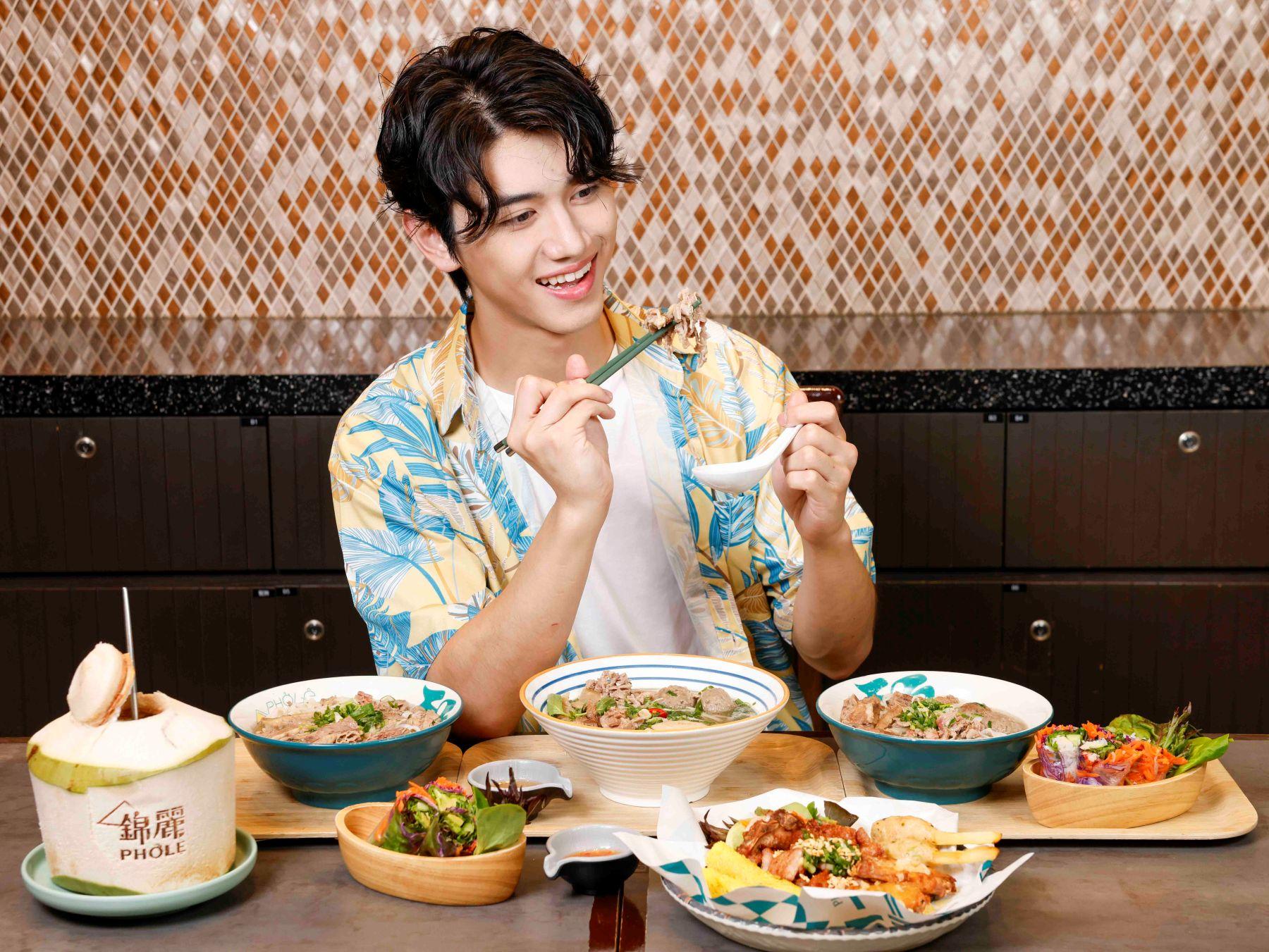 小鮮肉Ethan夾著的「小鮮嫩肉」屬於穀飼牛肉眼。