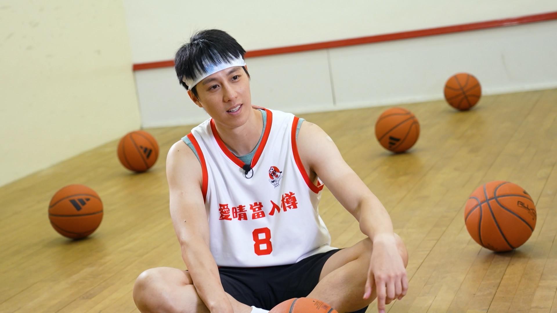 陳安立(Brian)看見「平民王」劉振星感到超級興奮。