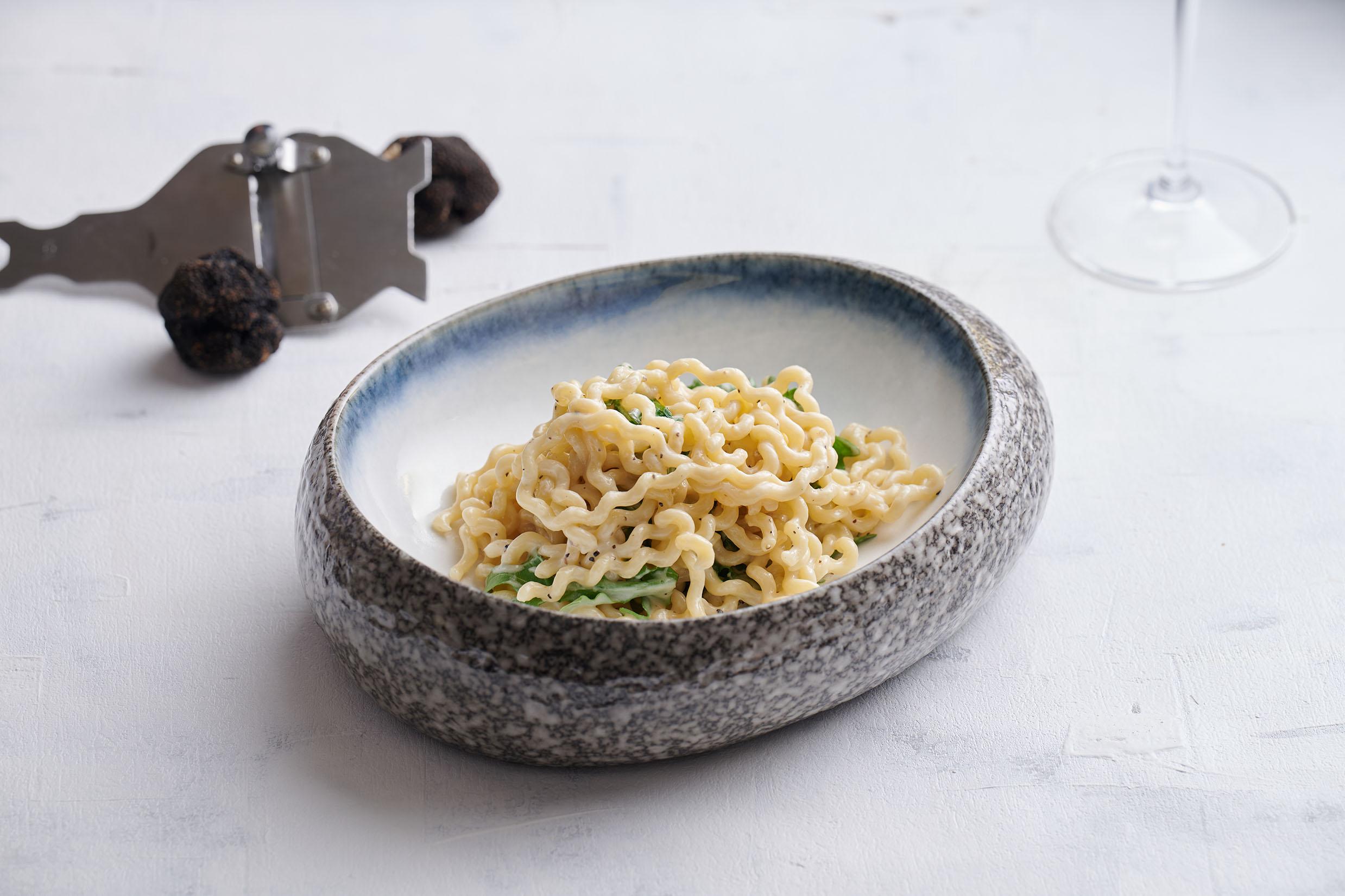 黑椒羊奶芝士扭紋長通粉