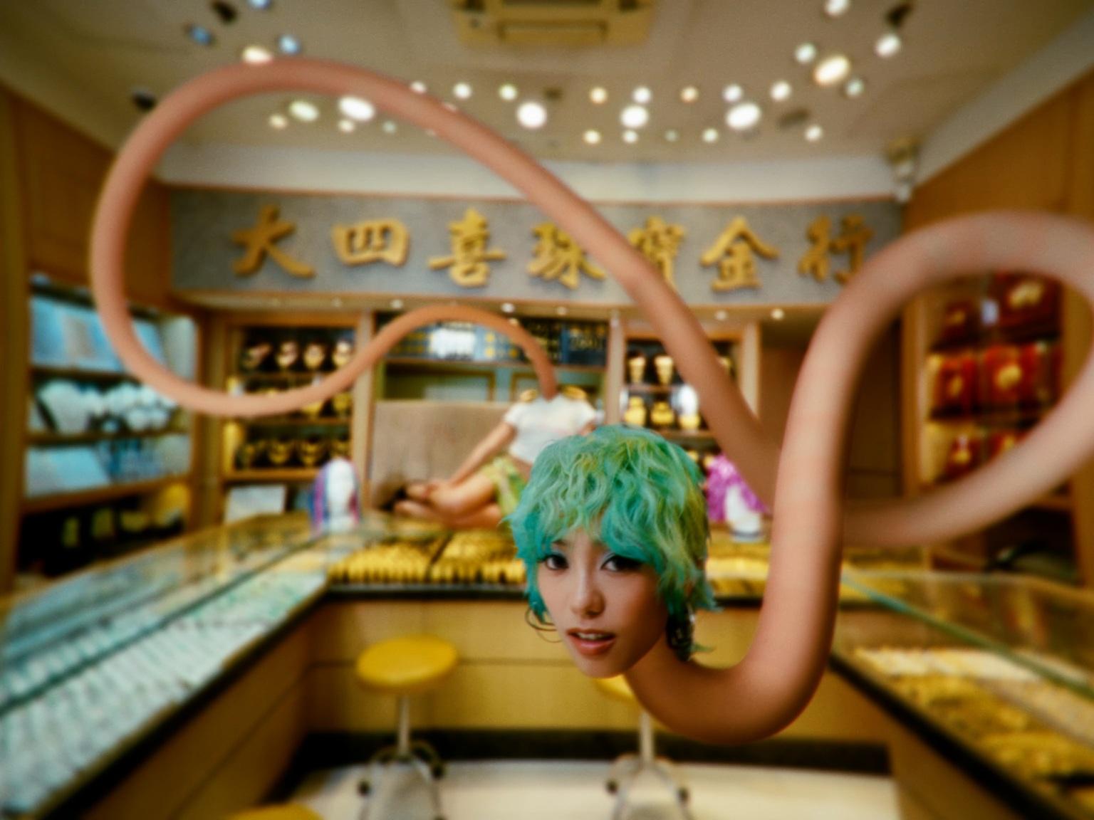 JACE陳凱詠推出全新跳唱歌曲《SWITCH》MV,頭部如蛇般延伸。