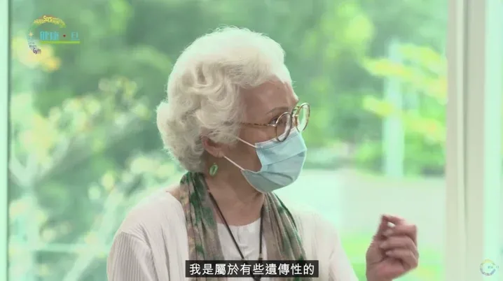 雪妮透露因為耳患,唐佳要陪她左右。