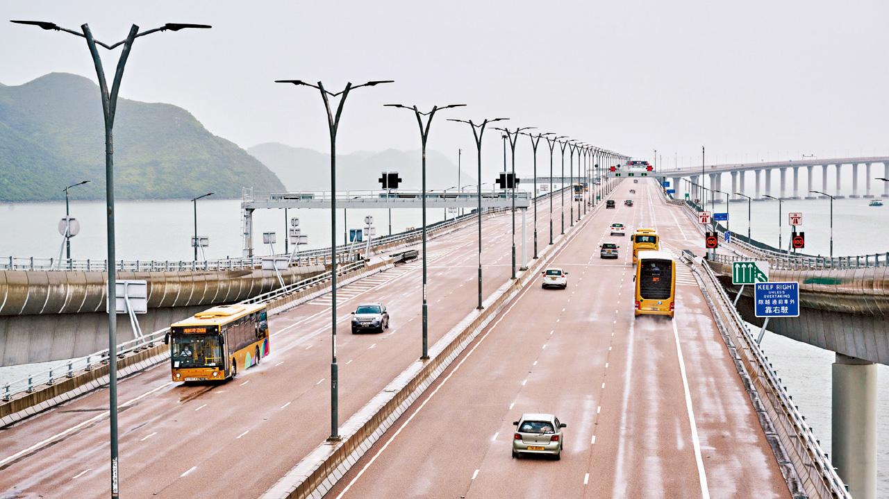 港珠澳大橋 粵車南下