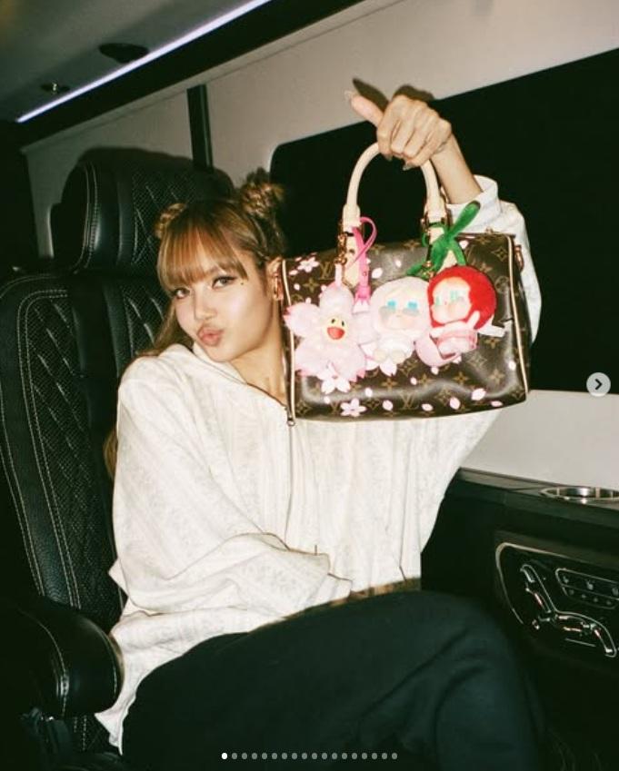 泡泡瑪特旗下超人氣IP「Labubu」更獲韓國女團BLACKPINK的Lisa公開加持。(Lisa@IG圖)