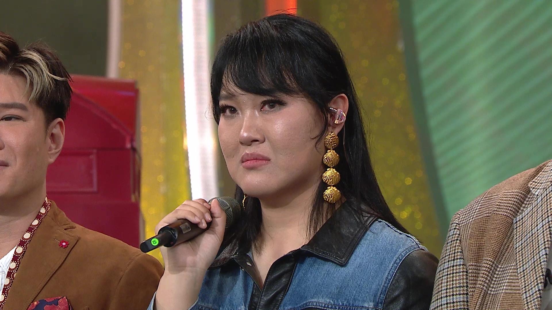 海兒、肥媽搞喊安雅希。