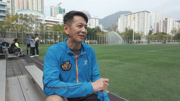 前輩吳家樂在節目內,給了Gary不少意見和鼓勵。