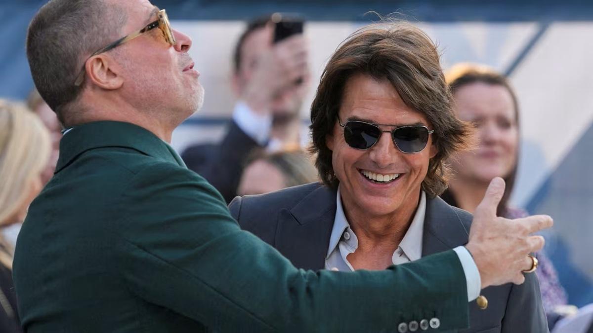 畢佬不停講笑,阿湯好開懷。