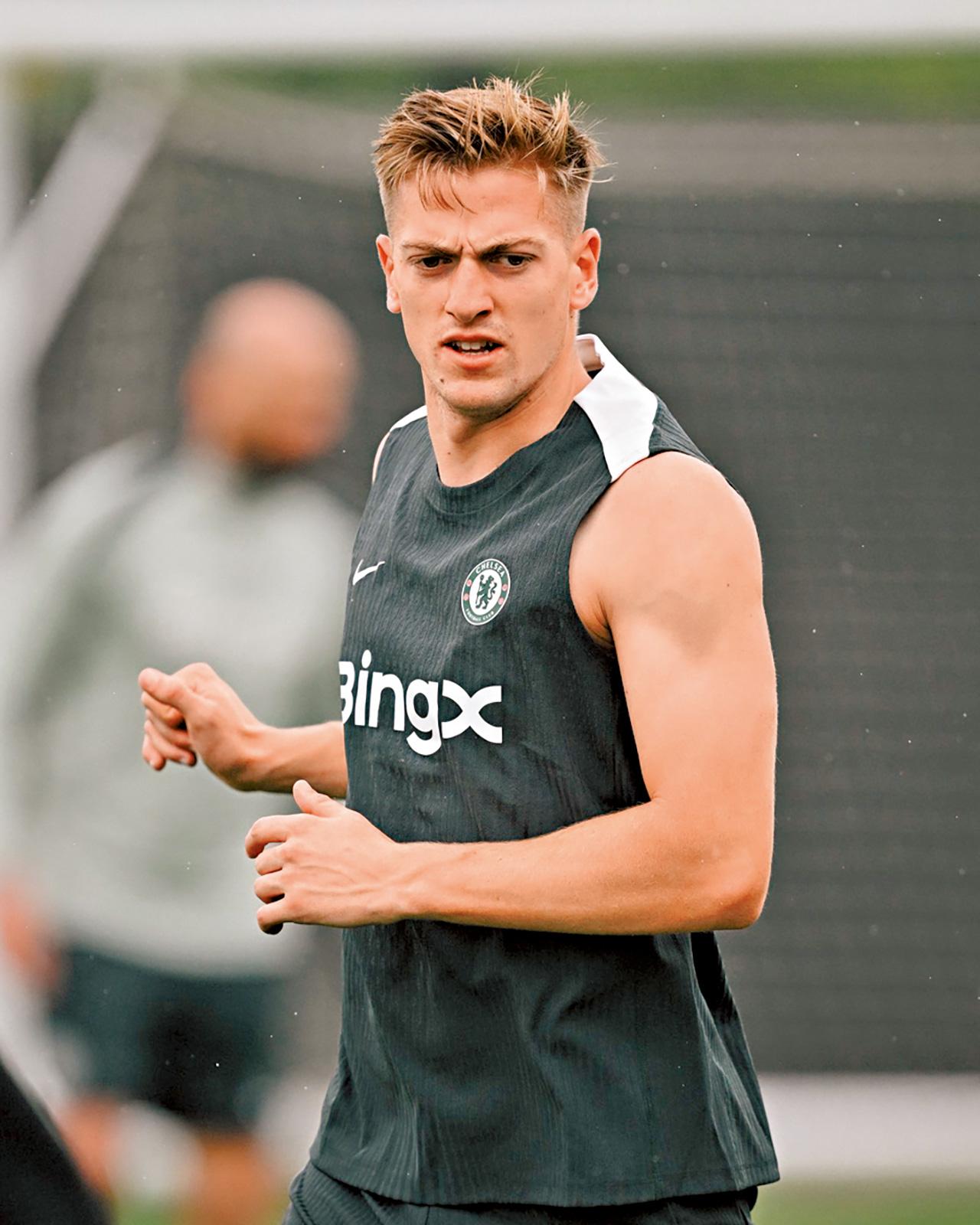 車路士 利安戴納