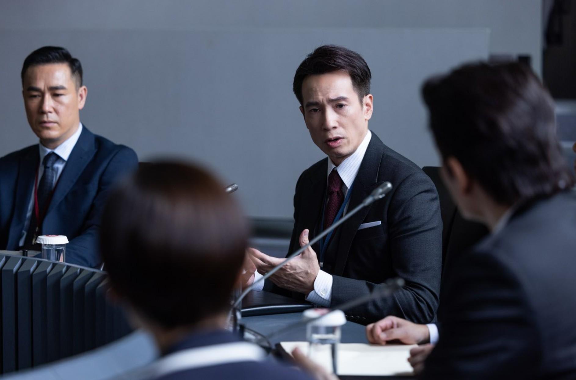 陳豪化身執法機構要員打擊黑金犯罪集團。