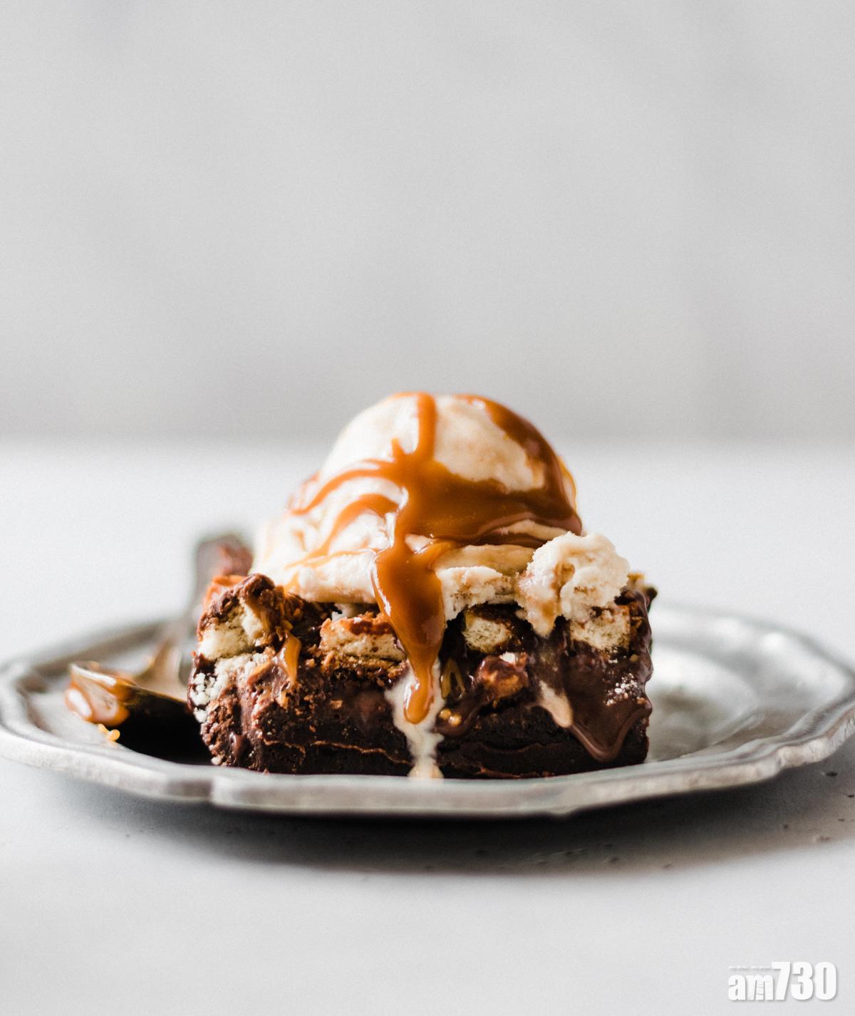 布朗尼和雪糕亦十分合襯。