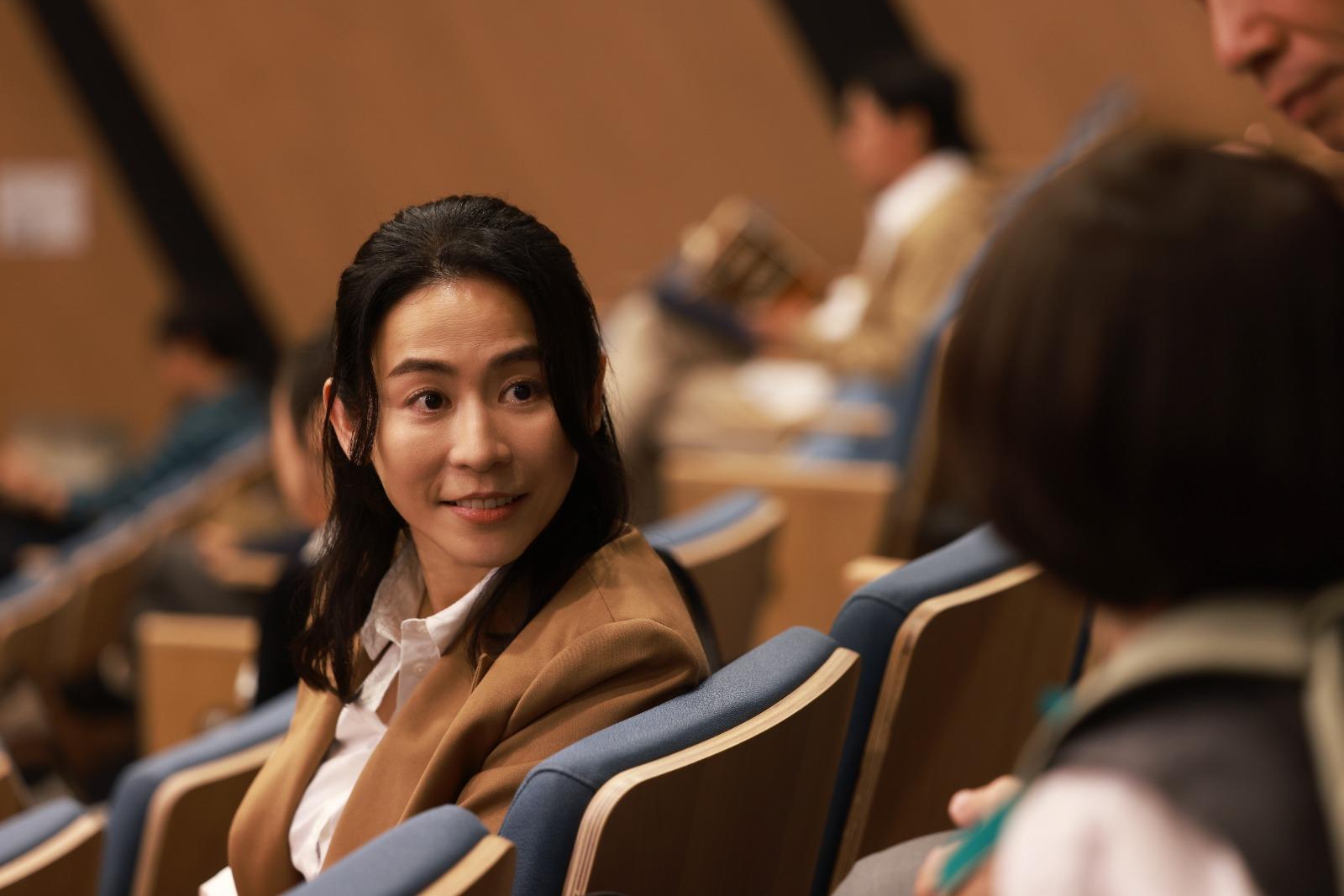 宣萱以「復仇女強人」姿態登場,掀高燃復仇爽風潮。