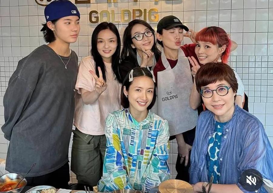 林依晨早前出席圈中好友聚會,還未見孕味。