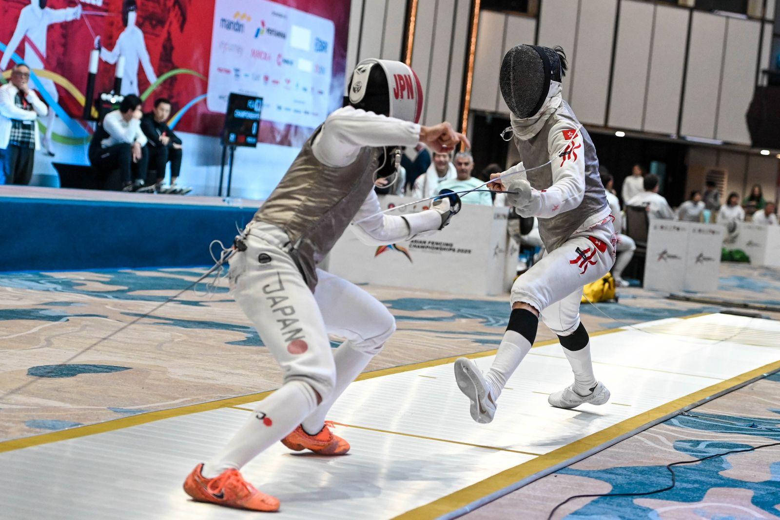劍擊亞錦賽,香港男女隊都在團體賽取得獎牌。(FIE)
