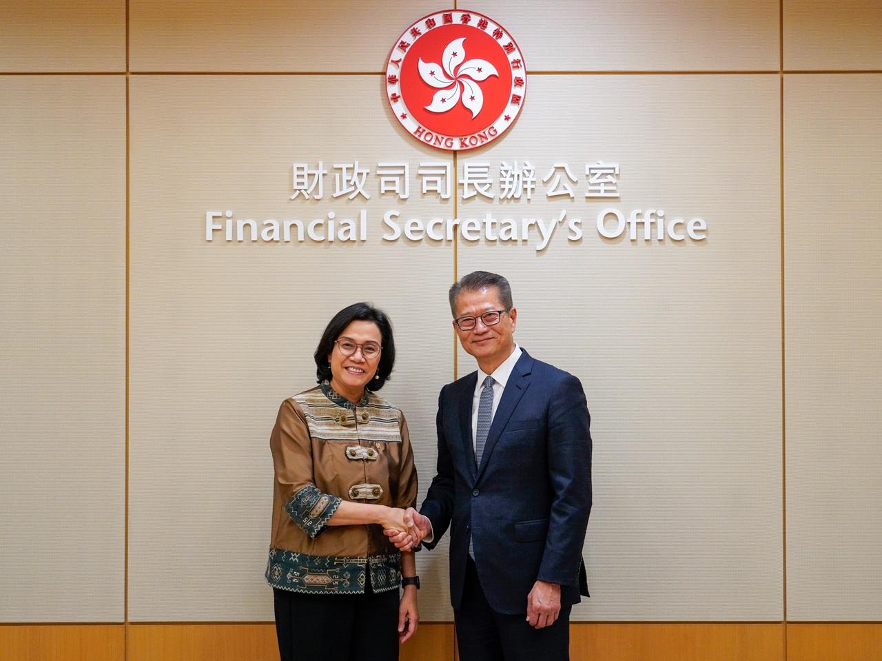 陳茂波與到訪的印尼財長Sri Mulyani Indrawati會面,雙方就經貿、金融合作等議題進行了深入交流和討論。(陳茂波網誌圖片)