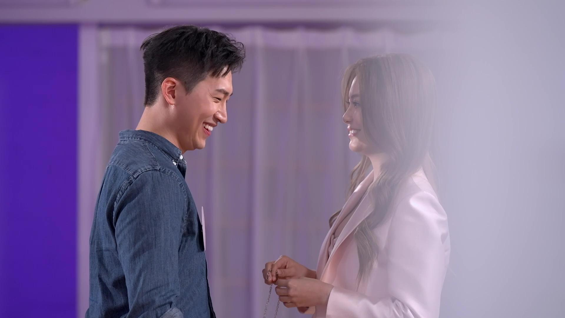 曾展望與葉蒨文在節目上配對成功。