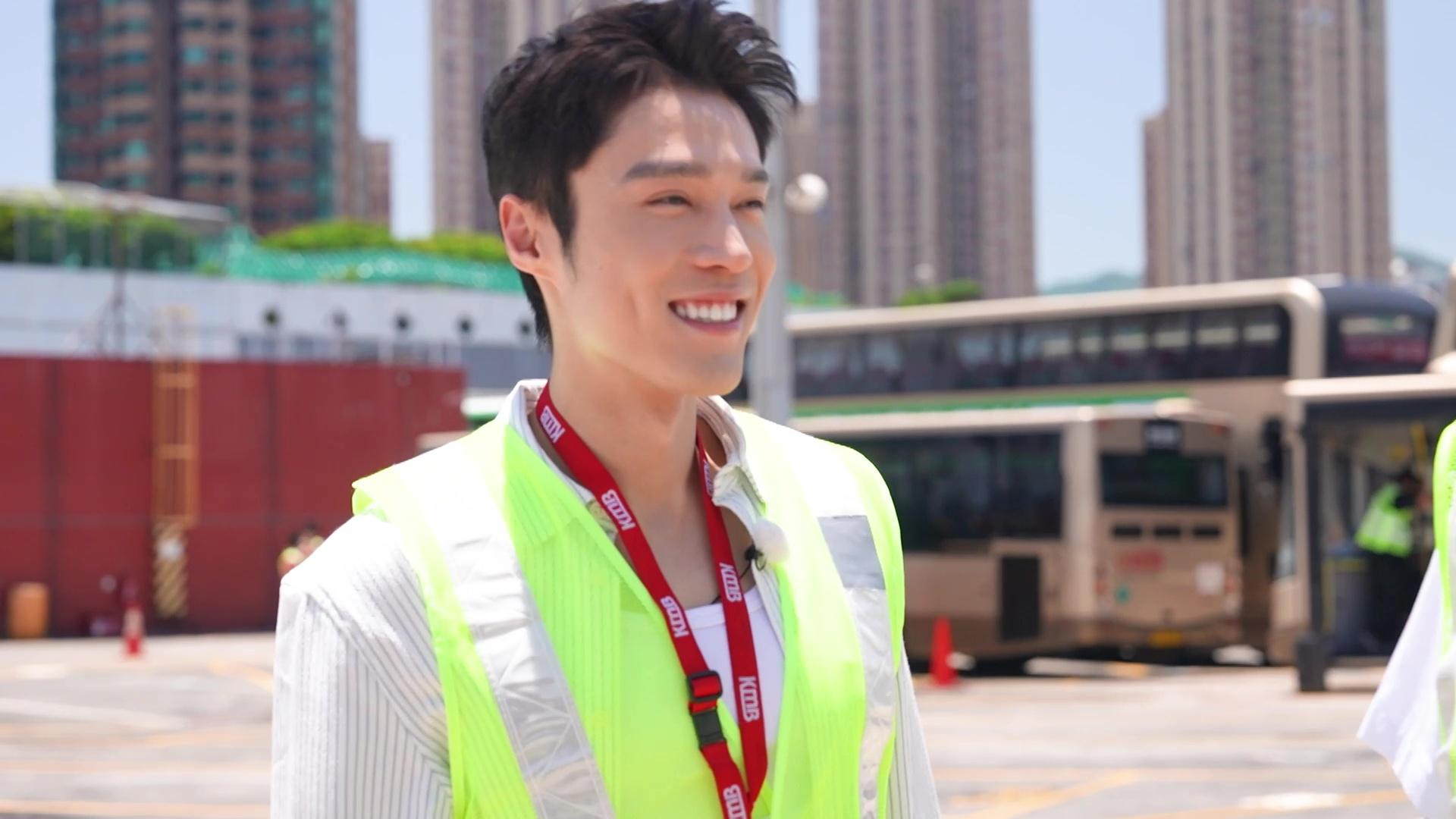 丁丁感嘆人生成就解鎖。