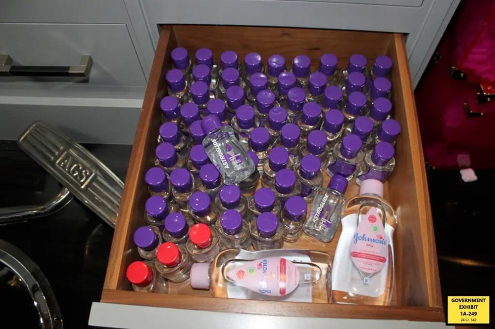 饒舌天王Diddy性犯案揭私藏200瓶BB油900瓶潤滑劑