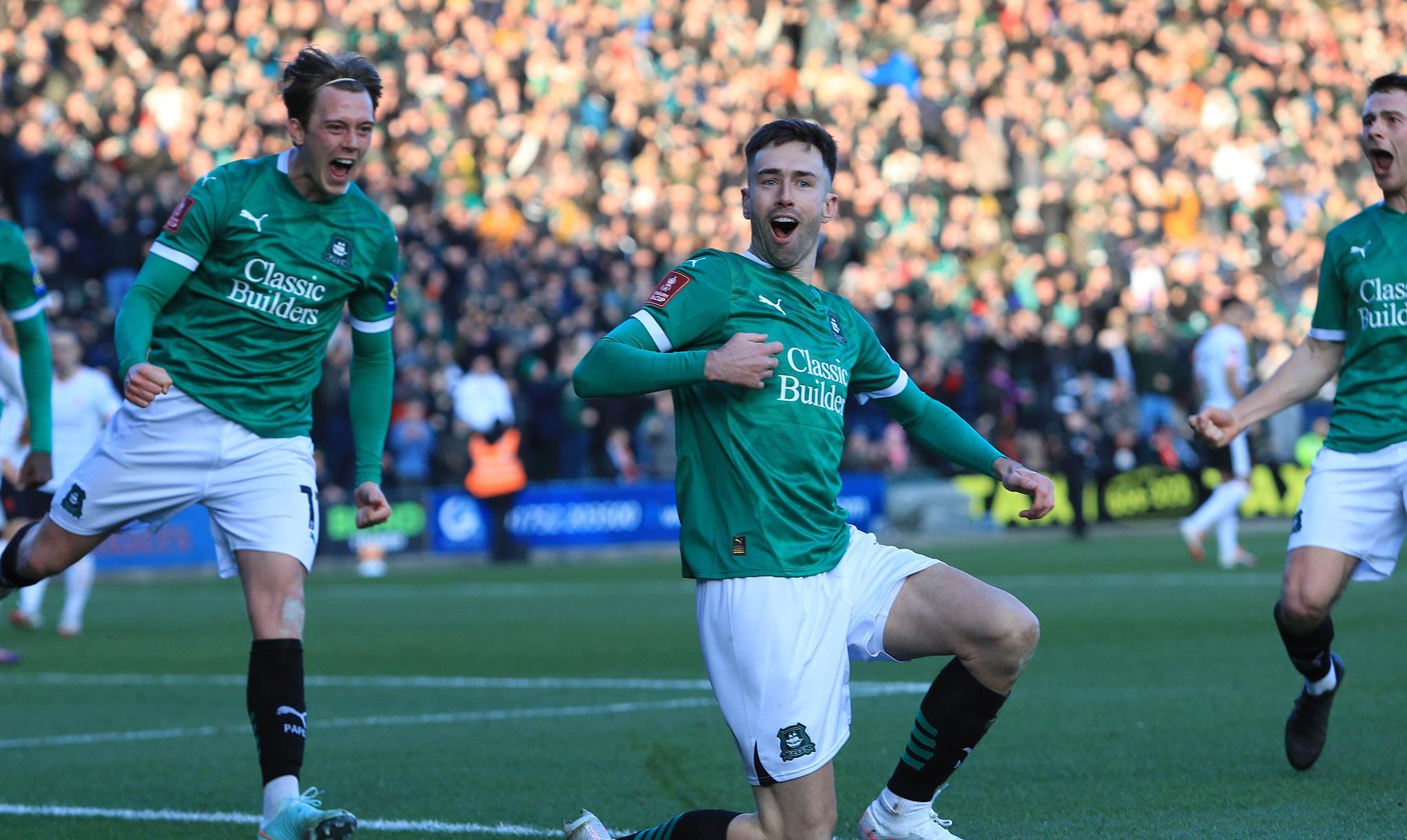 普利茅夫去季在英冠以尾二降班。