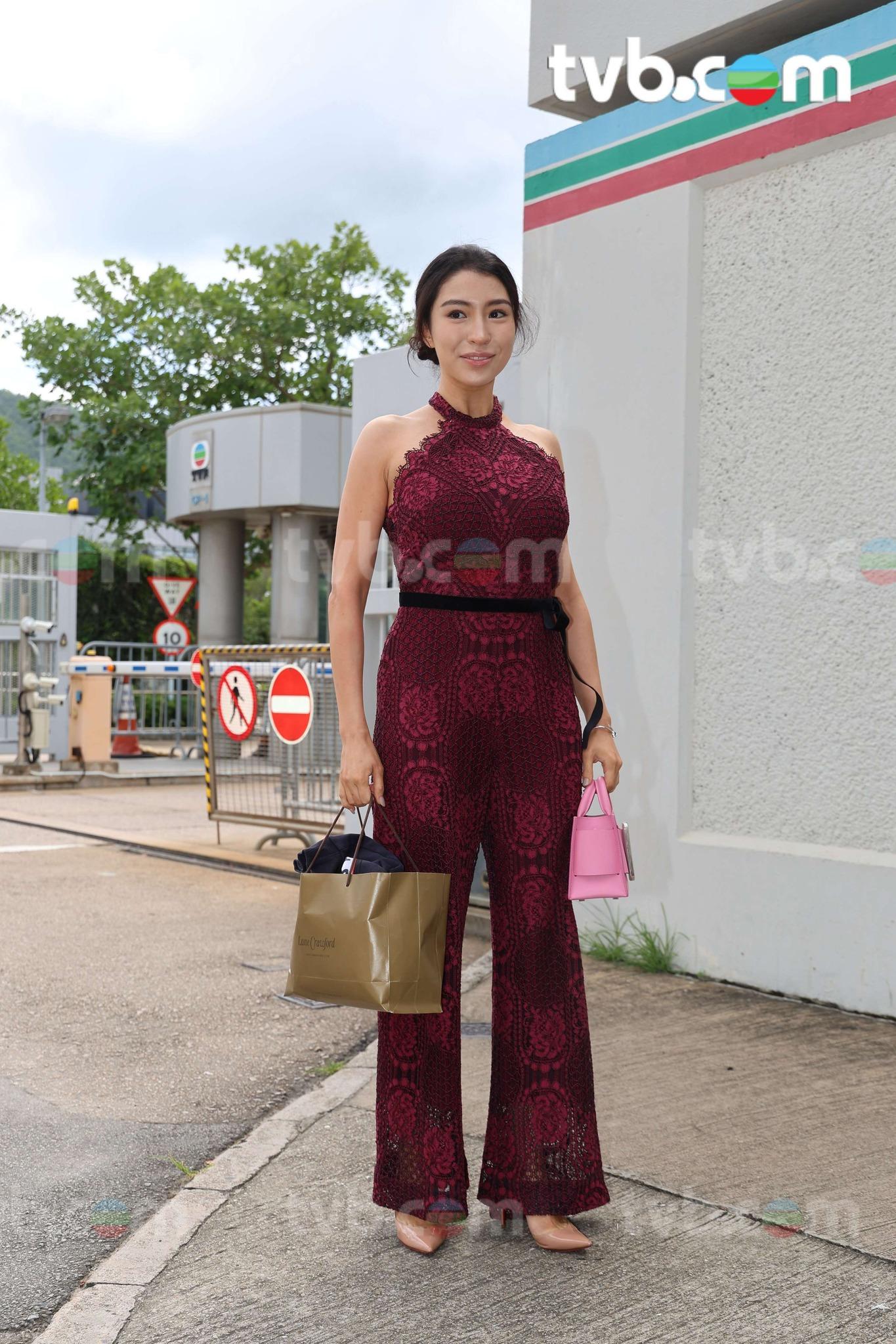 《2025香港小姐競選》今日於電視城展開首輪面試。(TVB Facebook 照片)