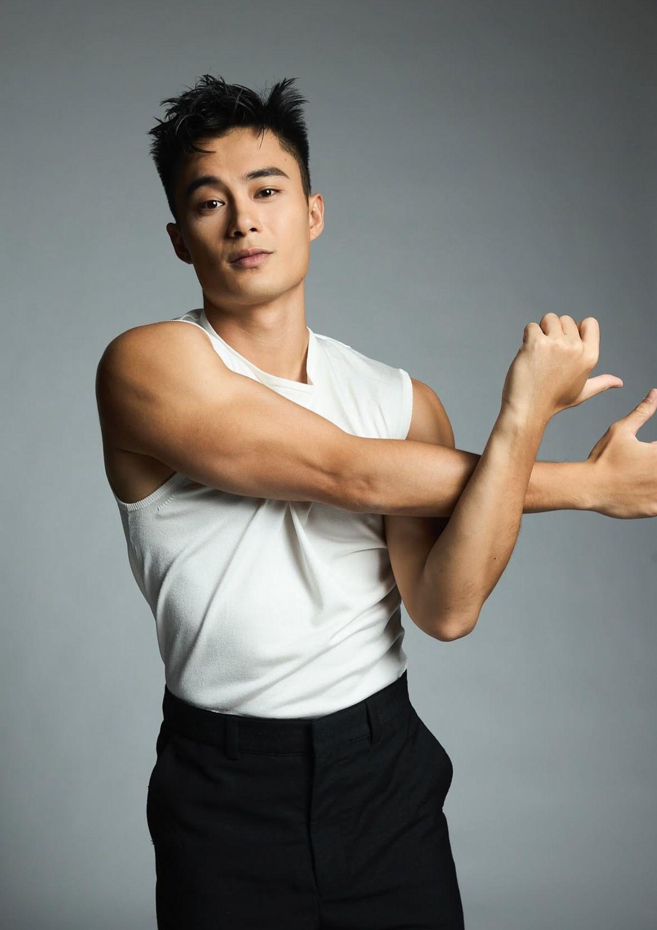 孔德賢向來是運動型男,他也毫不吝嗇向粉絲們大派生日福利。