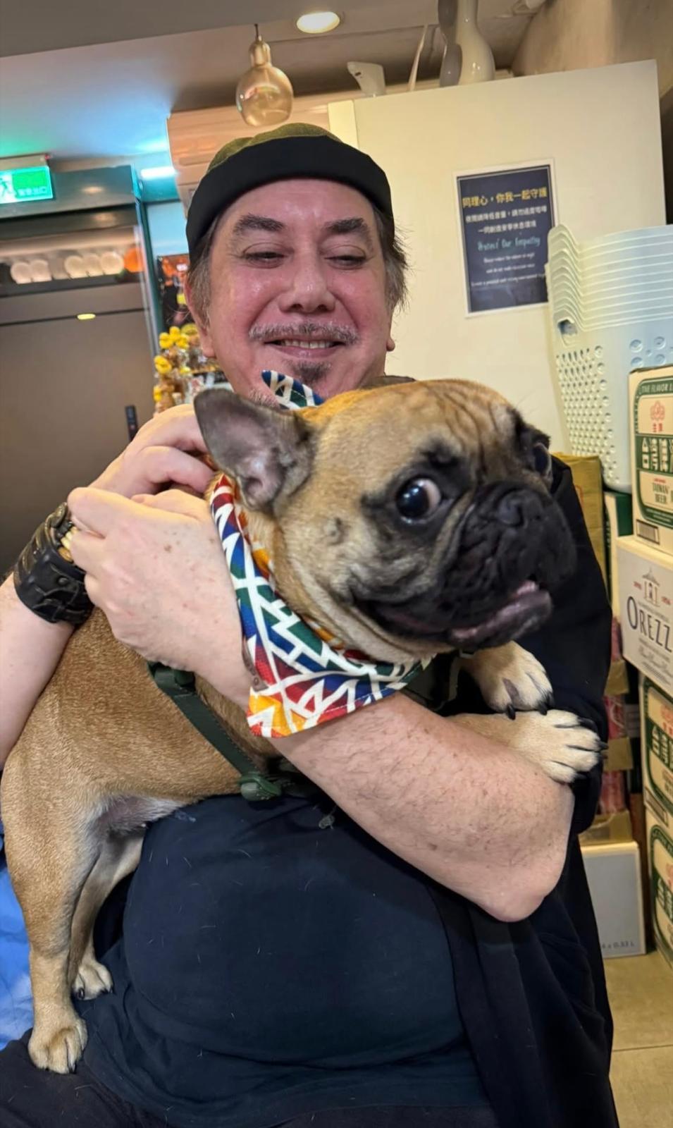 黃秋生特地往台灣,出席杜汶澤和田蕊妮結婚20周年飯宴。