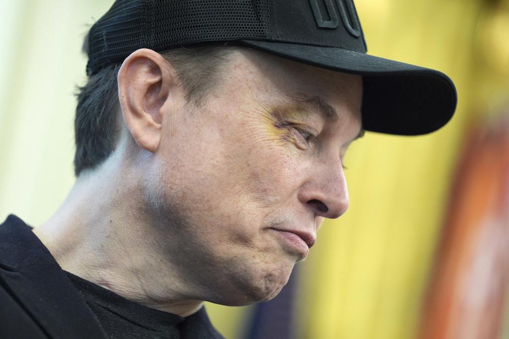 馬斯克被指因法案影響其利益而深感不滿。(美聯社)
