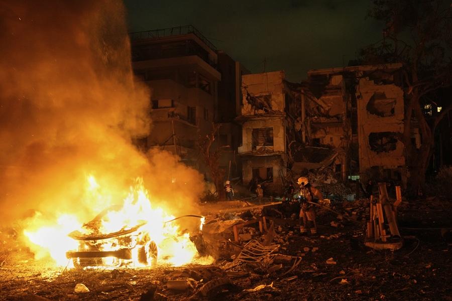 以色列襲伊朗|伊朗續射導彈美國大使館損毀 大使強調:僅輕微(有片)