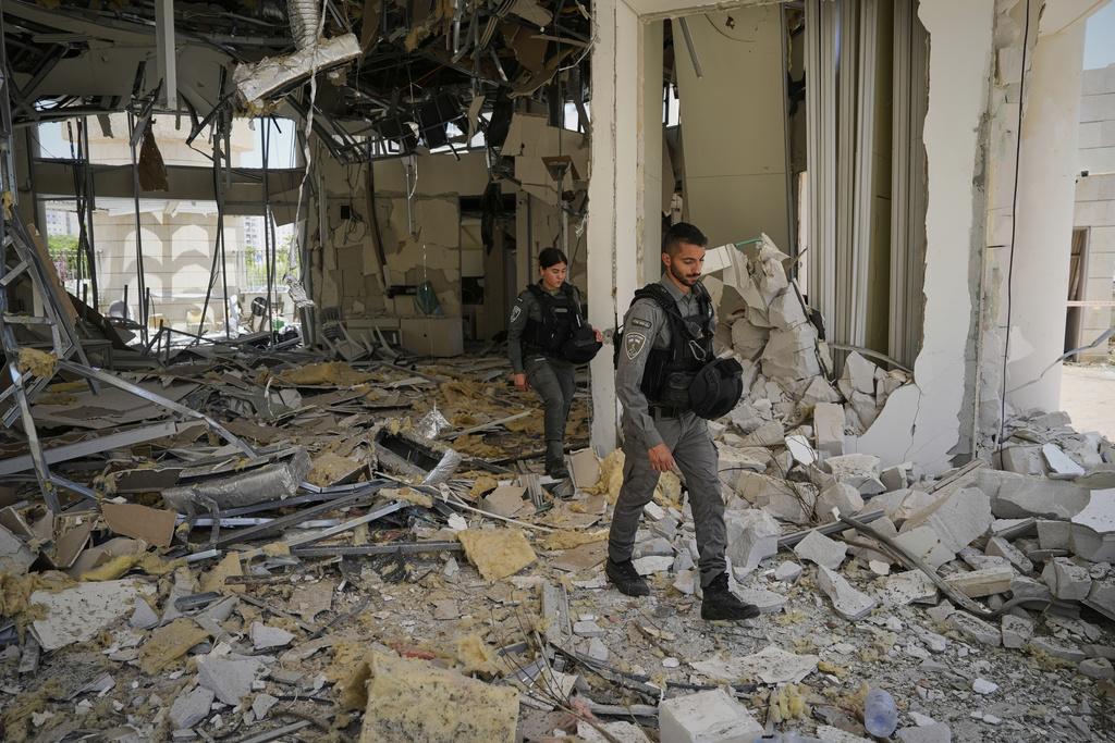 以色列襲伊朗|以色列有民居受襲(美聯社)