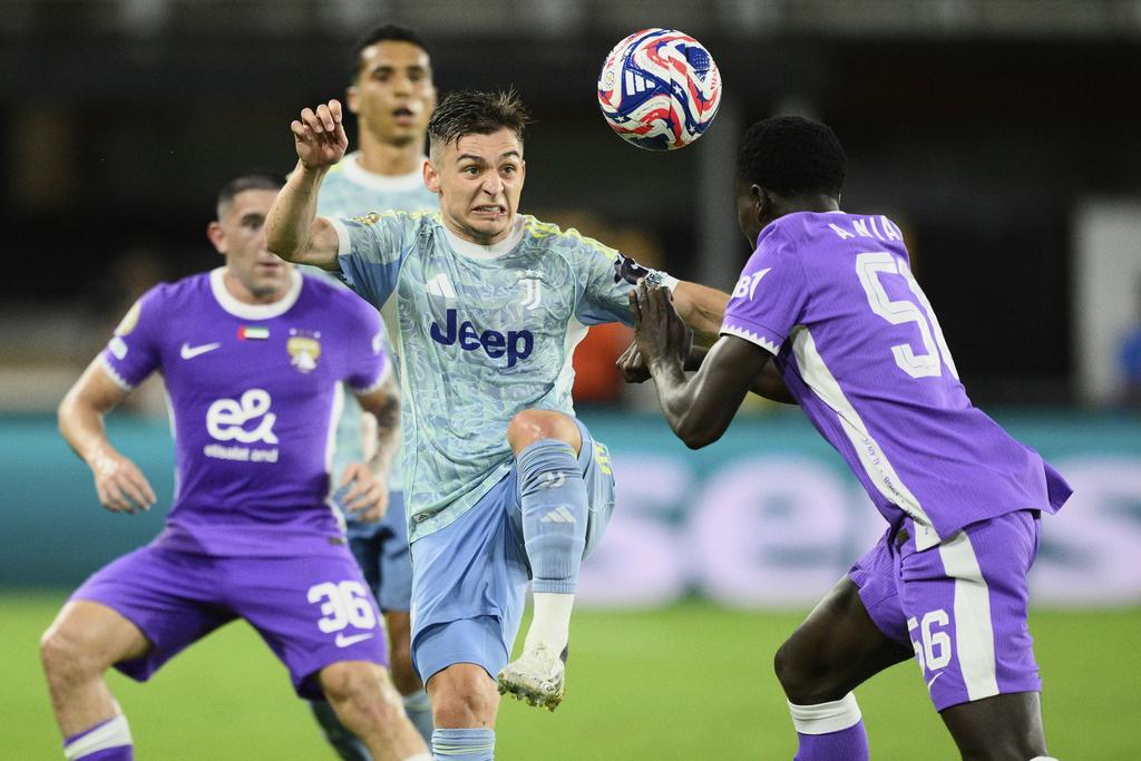 祖雲達斯在世冠盃首戰以5球大勝艾阿恩。(美聯社)