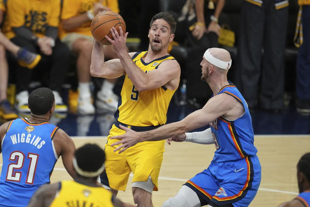 溜馬108:91擊敗雷霆。(美聯社)