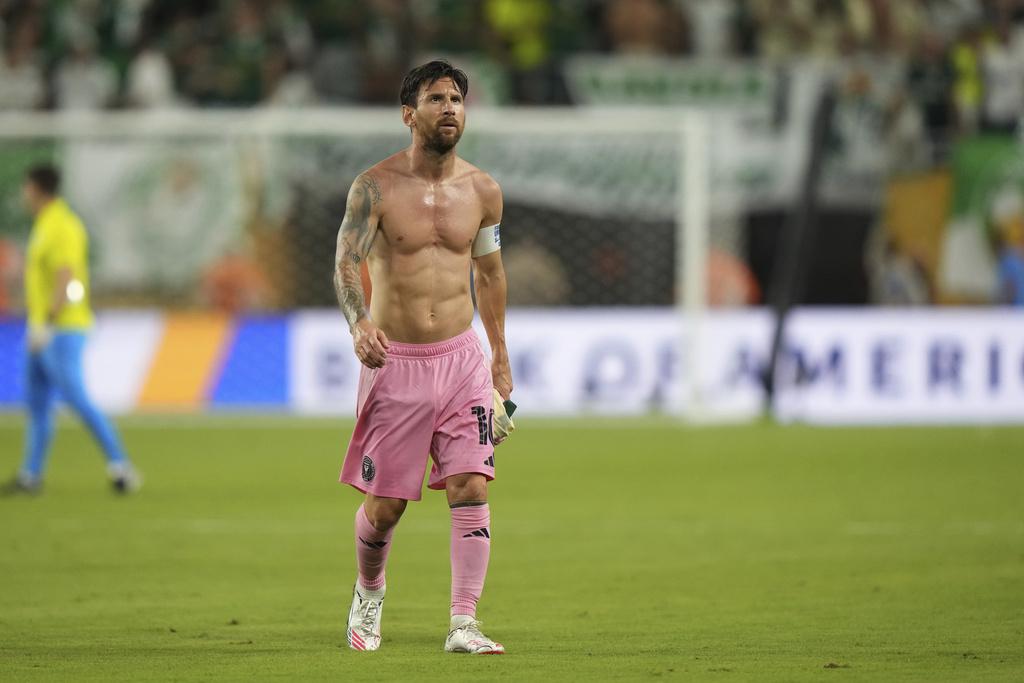 美斯(Messi)將在世冠盃倒戈巴黎聖日耳門。(美聯社)