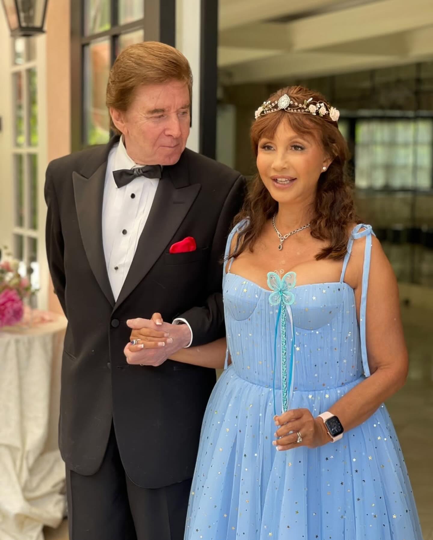 Bobby於2010年迎聚現任太太Brigitte Poublon結婚。