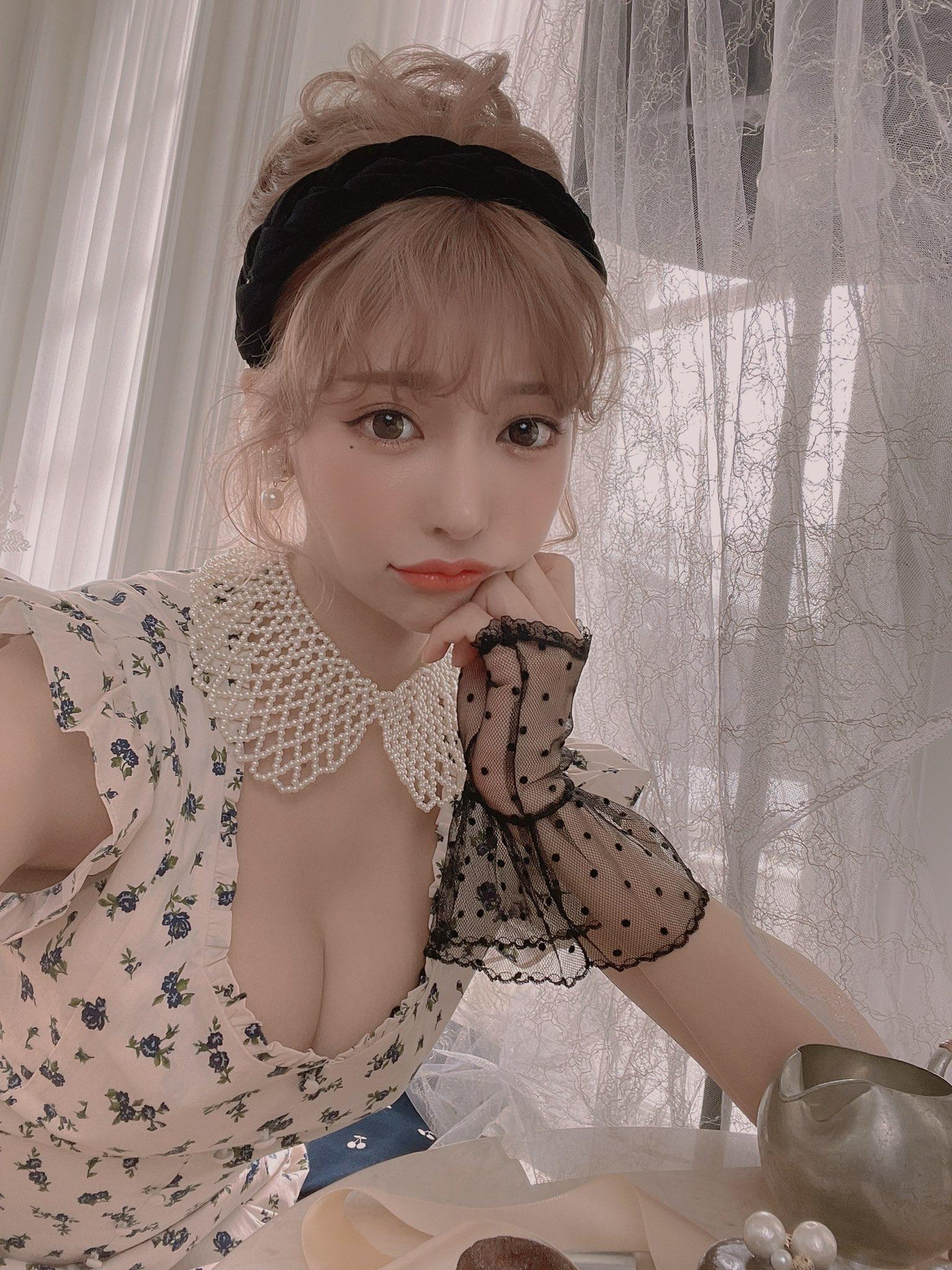 明日花綺羅(X@asukakiraran)