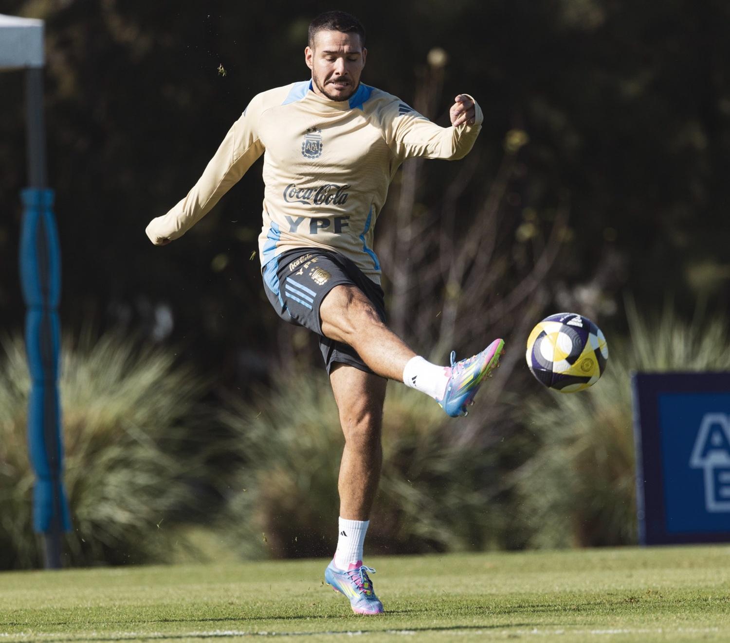 阿根廷備戰世界盃外圍賽。(阿根廷X)