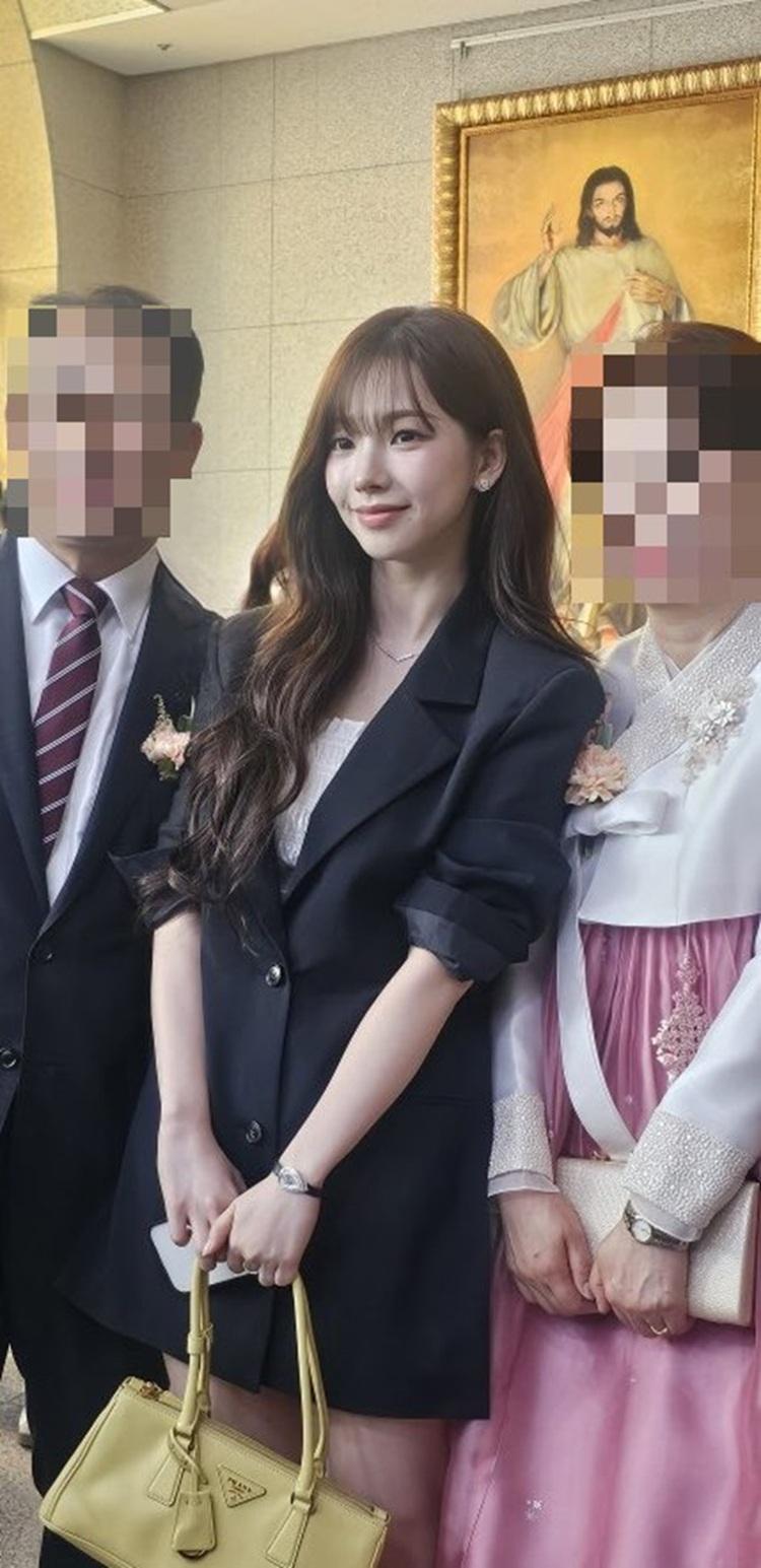 Karina@aespa現身姊姊婚禮惹哄動:幸福得令我哭了