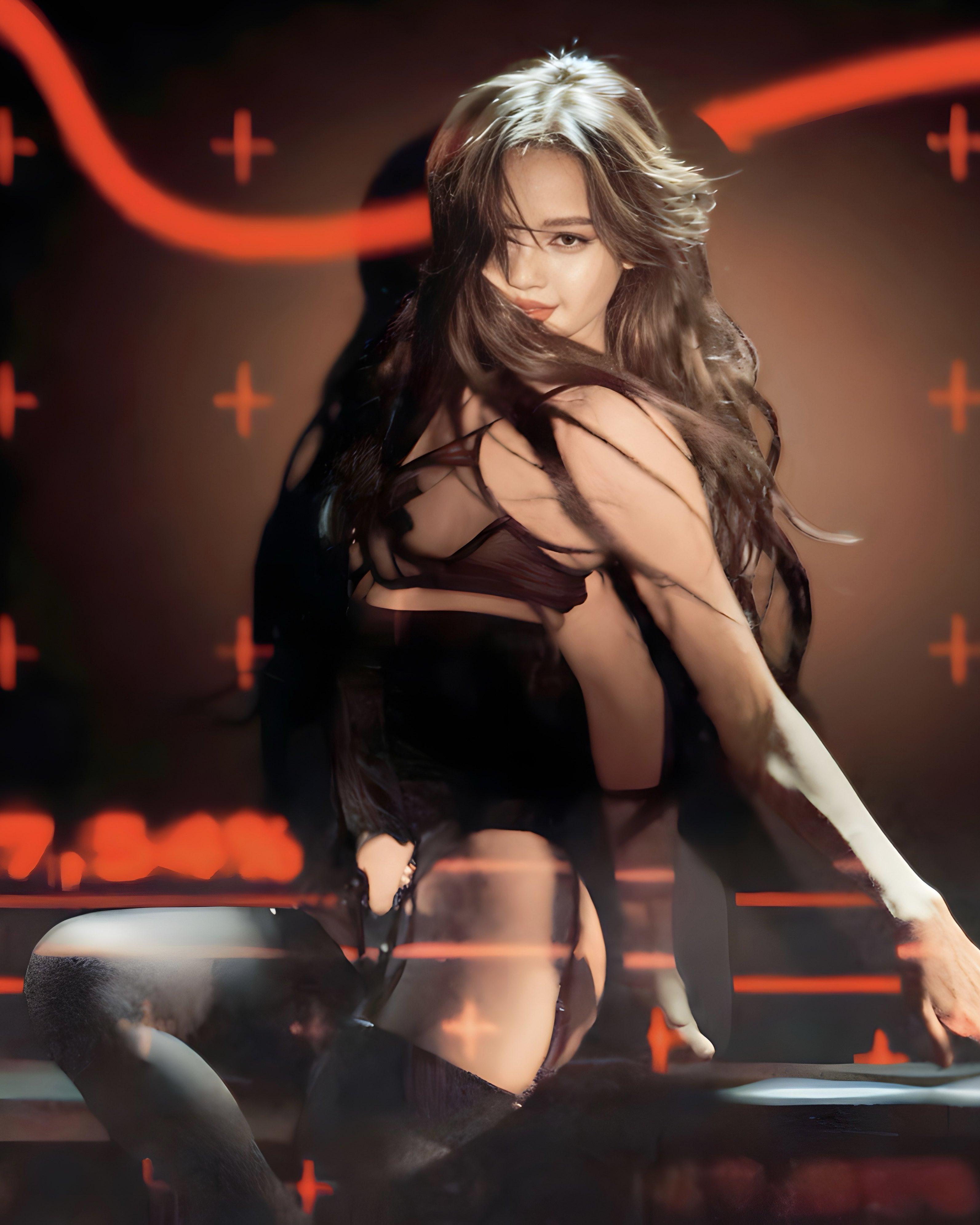 Chanya外界被譽是小Lisa。