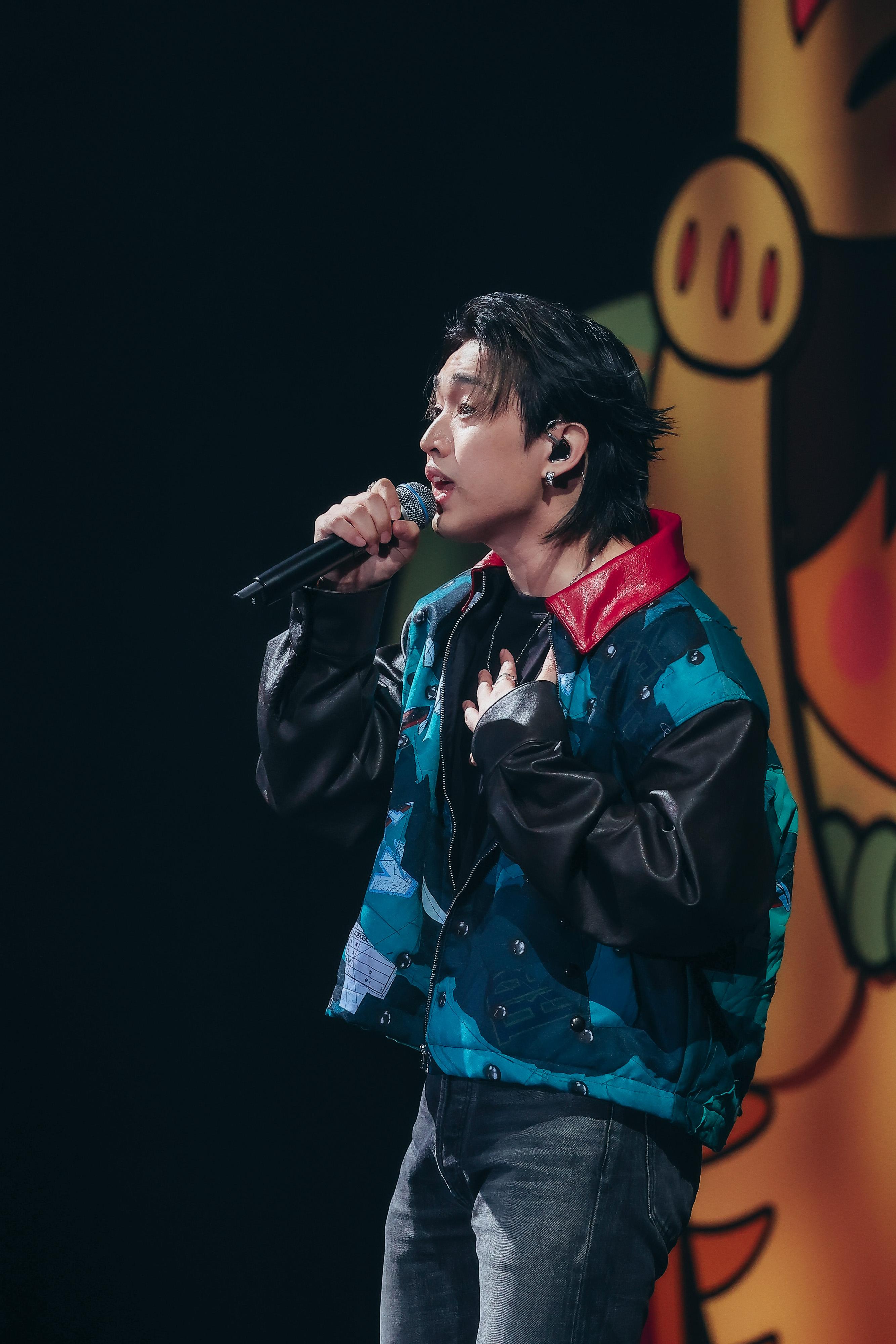 Jer在見面祭首次獻唱新歌《大人之後》。