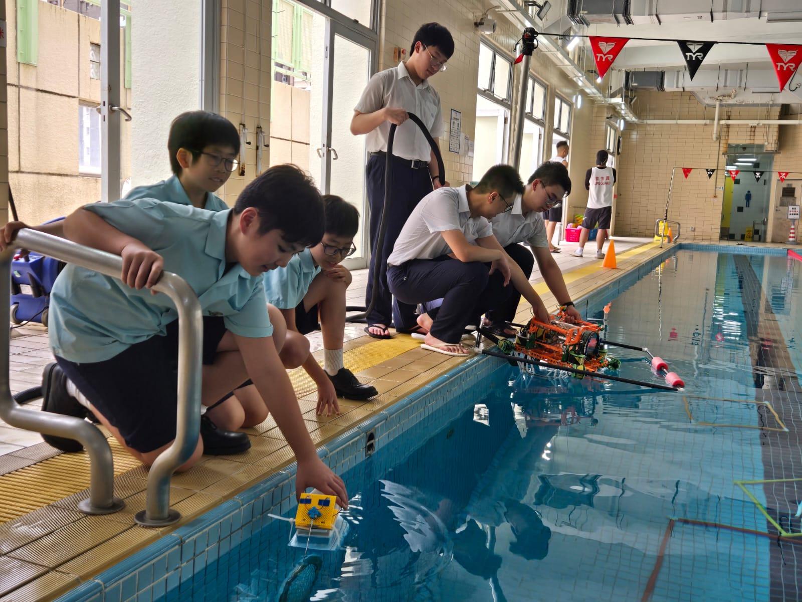 觀塘福建中學水底機械人MATE ROV港區賽事奪冠。(大會提供)