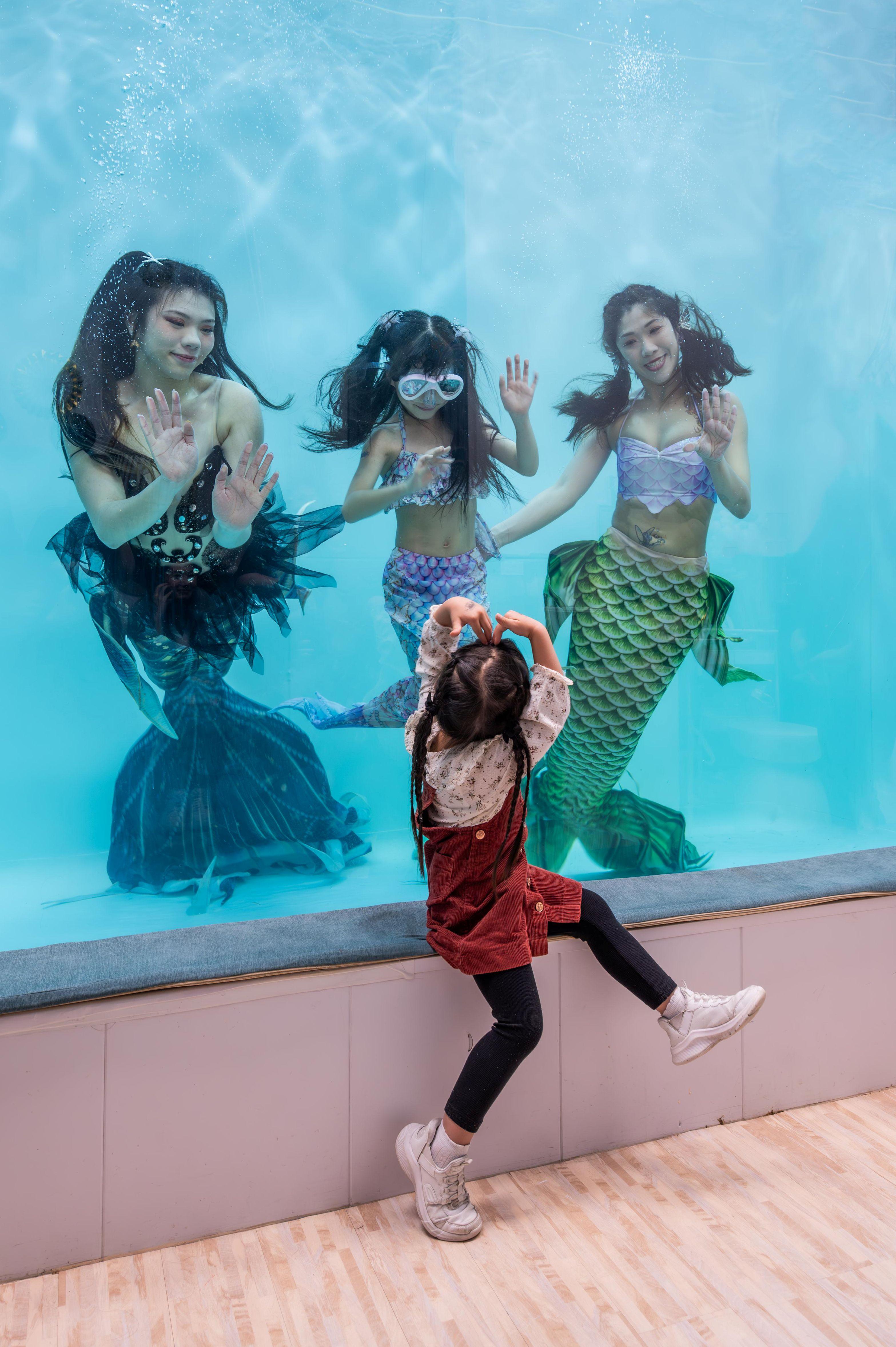 美人魚維港表演