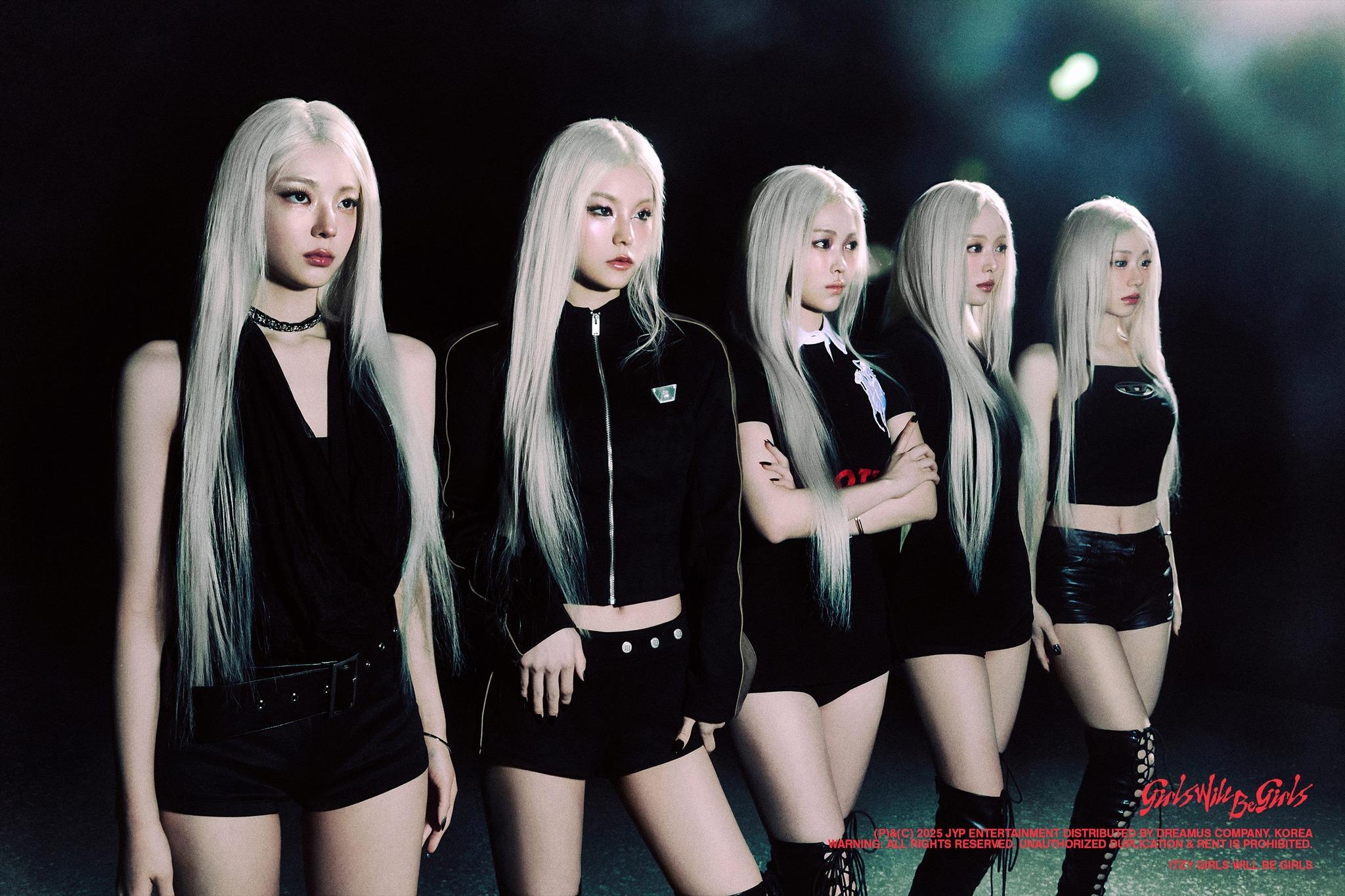 JYP娛樂釋出的ITZY新專輯預告視頻,讓fans們充滿期待。