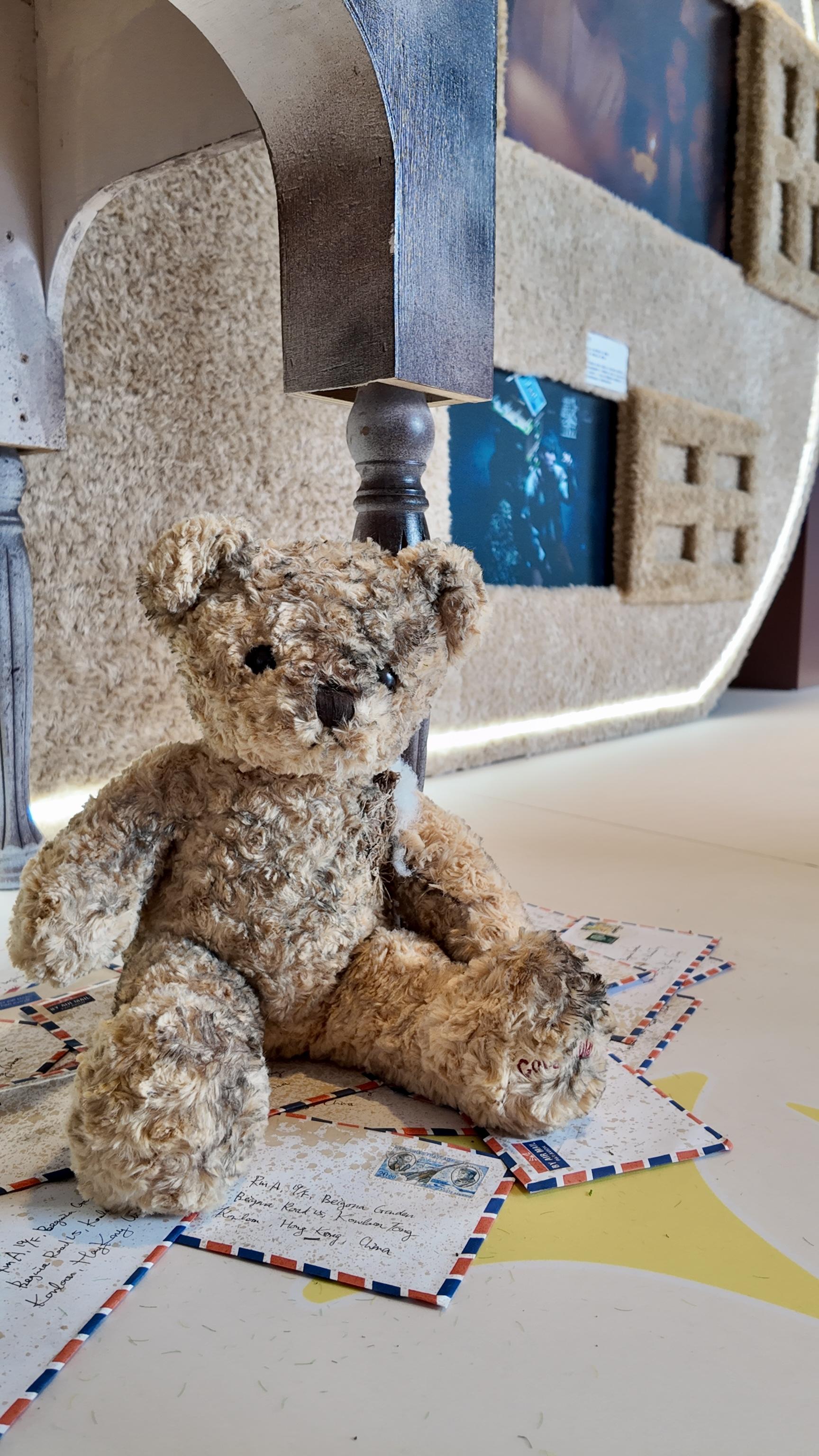 Ian 陳卓賢生日展覽「Gliding Towards the Light 飛行.不懈」